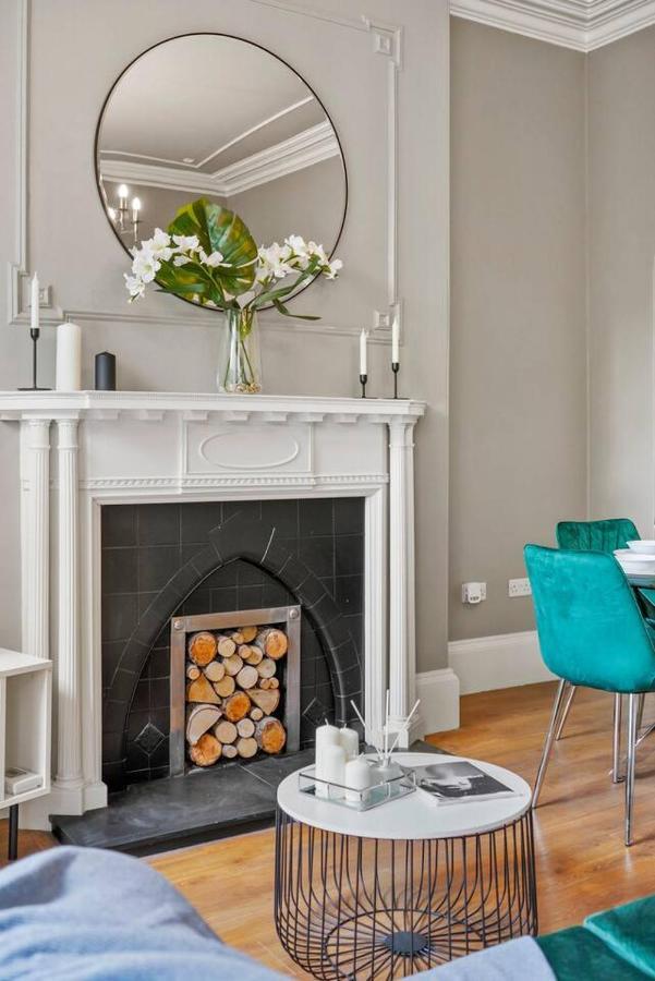 Lovely Central Wakefield Apartment - Parking Eksteriør bilde